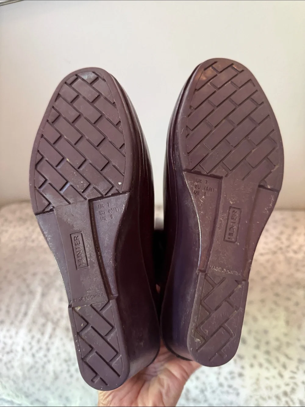 Hunter Wedge Rain Boots in Dark Plum